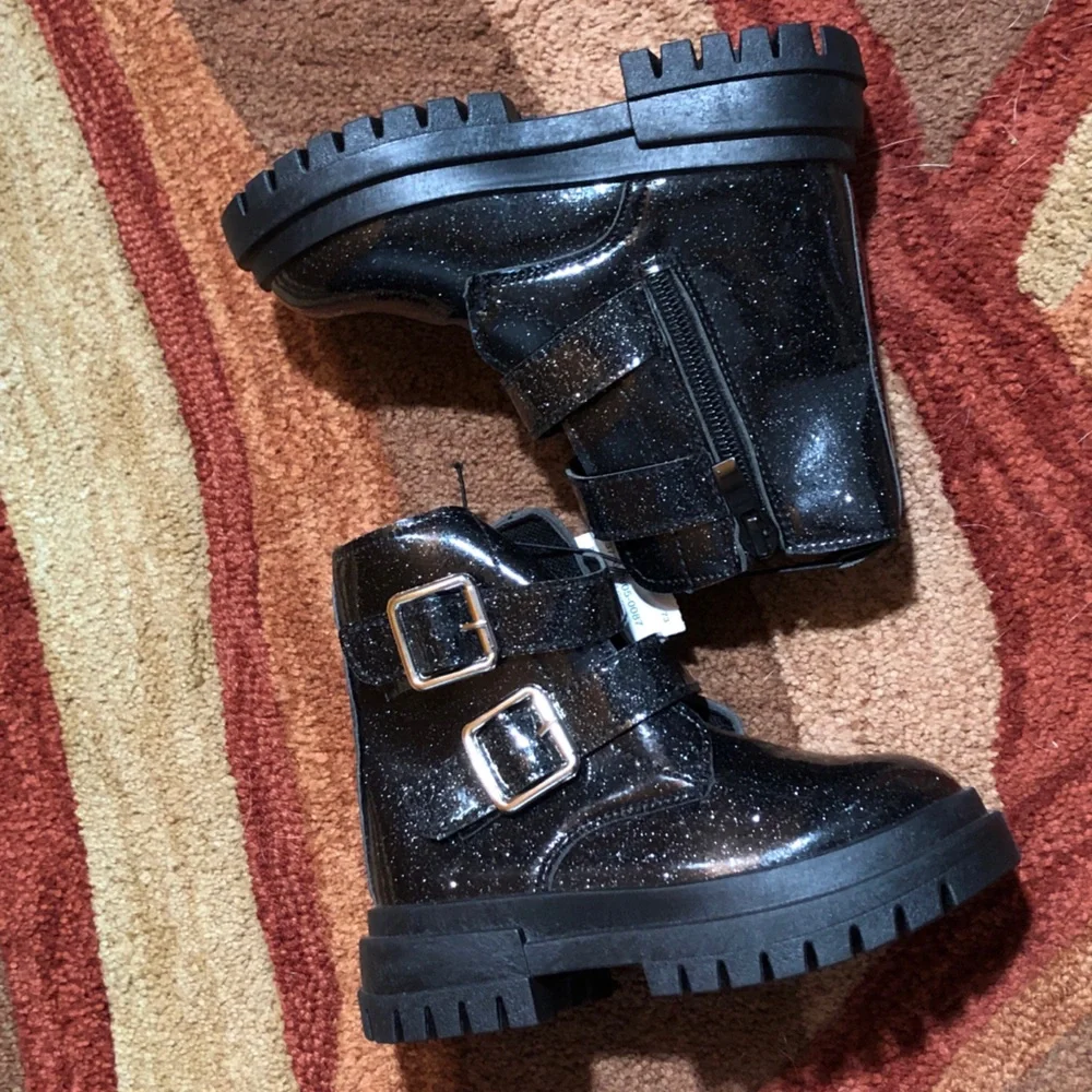 Kids Black Glitter Combat Boots - Stylish Ankle Boots for Girls